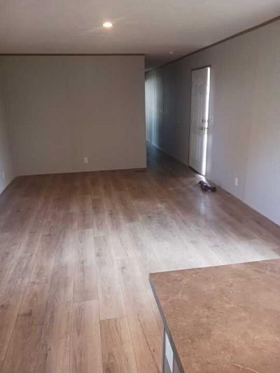 Photo 5 of 8 of home located at 930 Graphic Arts Rd, Lot 46 Emporia, KS 66801