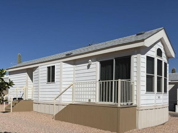 2006  Mobile Home For Sale