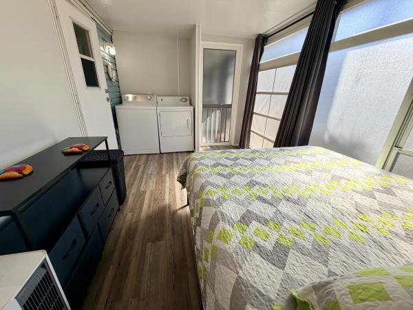 1992 Mobile Home