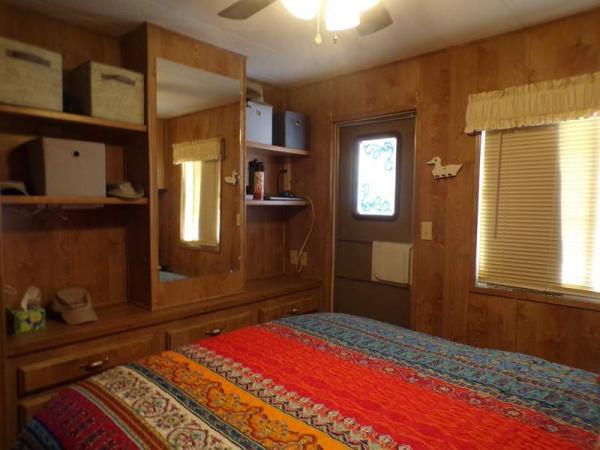 1987 Skyline Manufactured Home