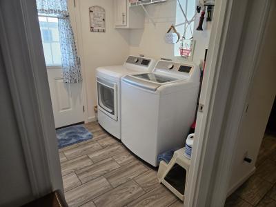 Photo 4 of 6 of home located at 11015 Bluebird Dr Dade City, FL 33525