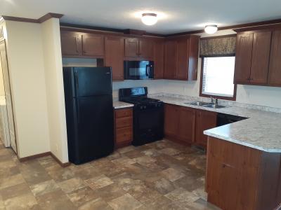 Mobile Home at 4276 Wellington Jackson, MI 49201