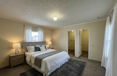 Photo 3 of 7 of home located at 3461 Creekside Blvd Burton, MI 48519