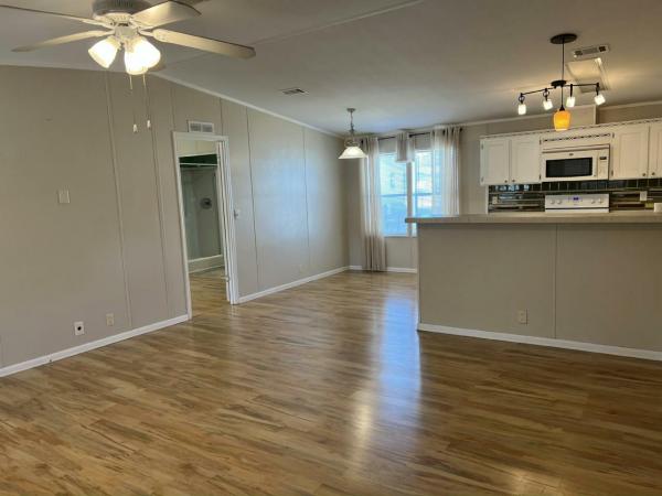 2003 Homes Of Merit HS Manufactured Home