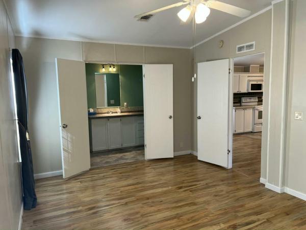 2003 Homes Of Merit HS Manufactured Home