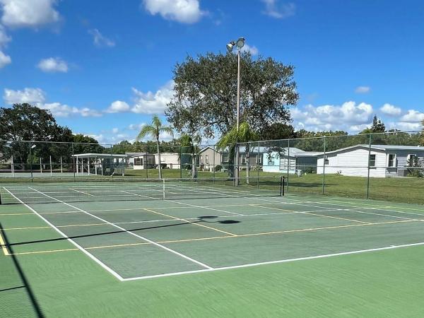 2003 Homes Of Merit HS Manufactured Home