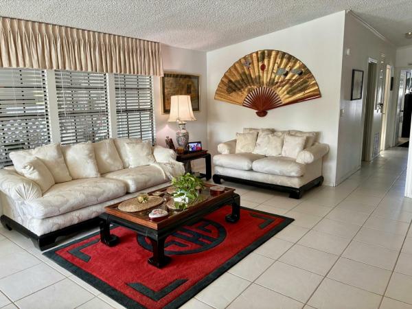 1988 Glenbrook Manufactured Home