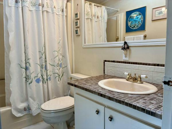 1988 Glenbrook Manufactured Home