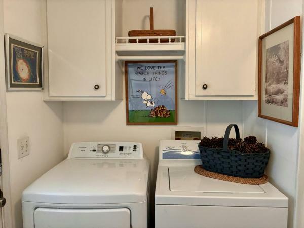 1988 Glenbrook Manufactured Home