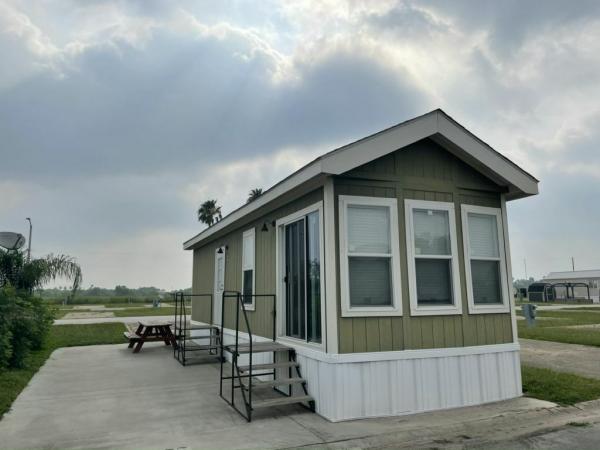 Photo 1 of 2 of home located at 1601 South Airport Rd #233 Weslaco, TX 78596