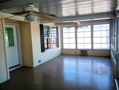 Photo 5 of 21 of home located at 4009 Privet Ct Zephyrhills, FL 33541