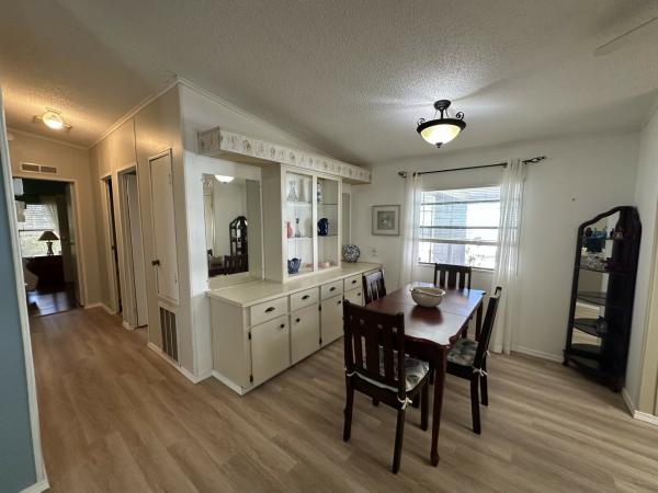 1988 DELO Mobile Home