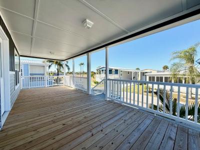 Photo 4 of 14 of home located at 46 Iroquois No. Fort Myers Beach, FL 33931