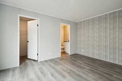 Photo 3 of 4 of home located at 1674 Eastwood Street Greenwood, IN 46143