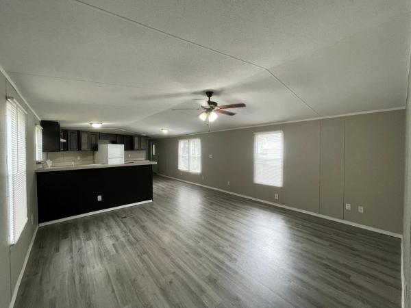 Photo 1 of 2 of home located at 13501 SE 29th Street #79 Choctaw, OK 73020