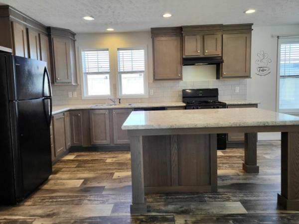 2019 Clayton Coolidge 5628-9033 Mobile Home