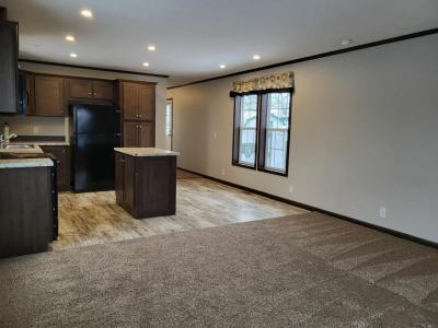 Photo 4 of 21 of home located at 61 Meadowlark Lane Beecher, IL 60401