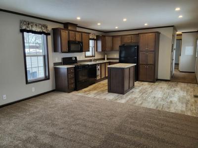 Photo 5 of 21 of home located at 61 Meadowlark Lane Beecher, IL 60401