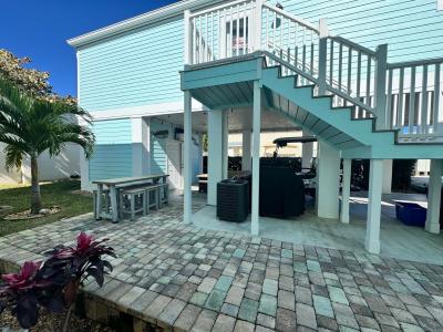 Photo 3 of 18 of home located at 346 NE Coastal Dr Jensen Beach, FL 34957