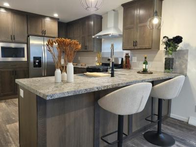 Photo 5 of 21 of home located at 82 Northshore Road Elgin, IL 60123