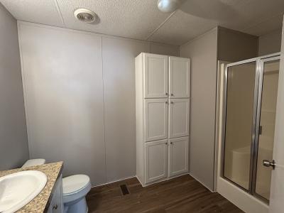 Photo 5 of 8 of home located at 4914 Vista Fairway San Antonio, TX 78244