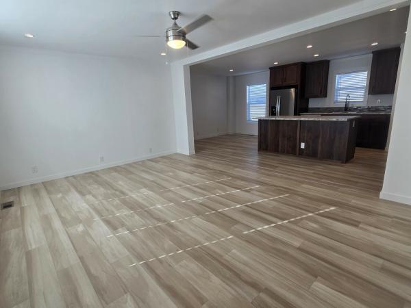 2025 Champion Snowshoe Hare Mobile Home