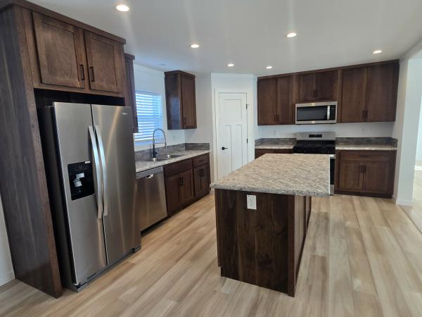 2025 Champion Snowshoe Hare Mobile Home