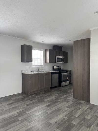 Photo 5 of 27 of home located at 29 South Hill Drive #29 Linden, MI 48451