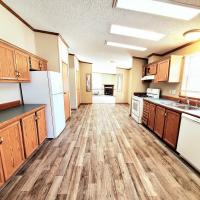 1996 Commodore Nova Mobile Home