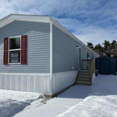 Photo 2 of 37 of home located at 2800 West Memorial Drive #0202 Muncie, IN 47302