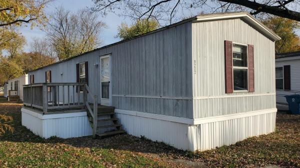 Photo 1 of 2 of home located at 9222 Wellston Dr Lot 133 Indianapolis, IN 46234