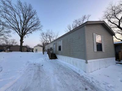 Mobile Home at 200 Paradise Acres Rd, #5 Carterville, IL 62918