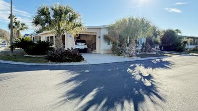 Photo 1 of 13 of home located at 1068 SE Lake James Ave Crystal River, FL 34429