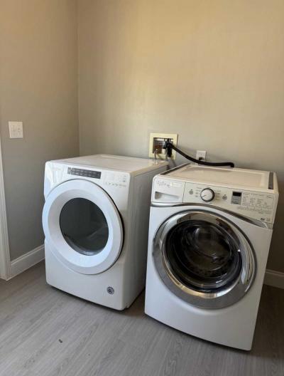 Photo 3 of 7 of home located at 133 Antelope Hills Drive Kyle, TX 78640