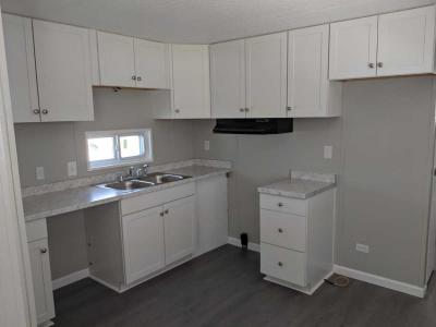 Photo 5 of 8 of home located at 570 57th Ave W, 127 Bradenton, FL 34207