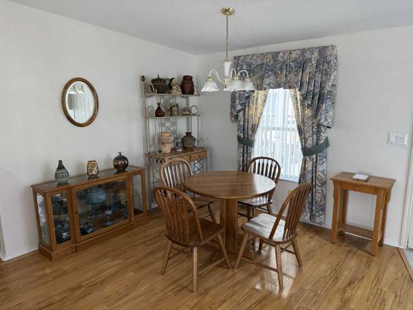 2002 Jacobsen Mobile Home