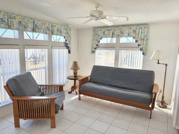 2002 Jacobsen Mobile Home