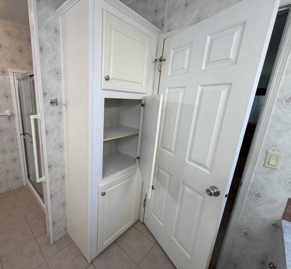 2002 Jacobsen Mobile Home