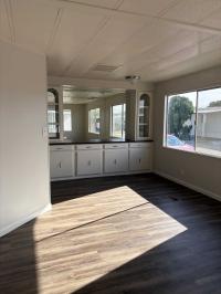 1978 Hillcrest Mobile Home