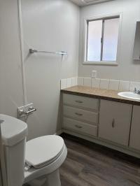 1978 Hillcrest Mobile Home