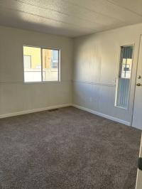 1978 Hillcrest Mobile Home