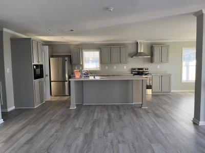 Photo 2 of 25 of home located at 1373 Four Seasons Blvd Tampa, FL 33613