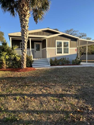 Mobile Home at 1373 Four Seasons Blvd Tampa, FL 33613