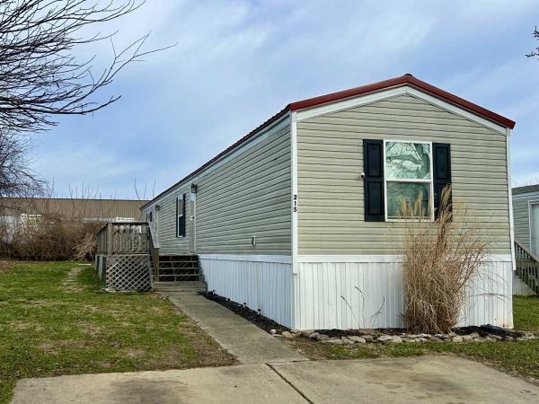 Photo 1 of 2 of home located at 215 Beechwood Warsaw, KY 41095