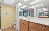 1968 Hillcrest Manufactured Home