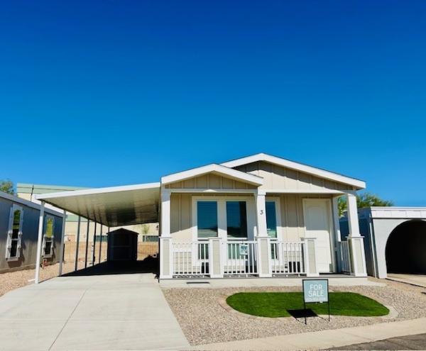 Photo 1 of 2 of home located at 10201 N. 99th Ave. #3 Peoria, AZ 85345