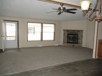 Mobile Home at 23317 Arlington Dr Clinton Township, MI 48036