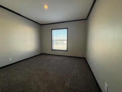 Photo 5 of 9 of home located at 7178 Gillingham Way Fort Wayne, IN 46818