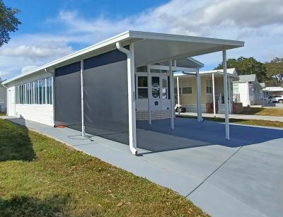 Photo 2 of 15 of home located at 37811 Chancey Rd. Zephyrhills, FL 33541