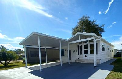 Photo 3 of 15 of home located at 37811 Chancey Rd. Zephyrhills, FL 33541